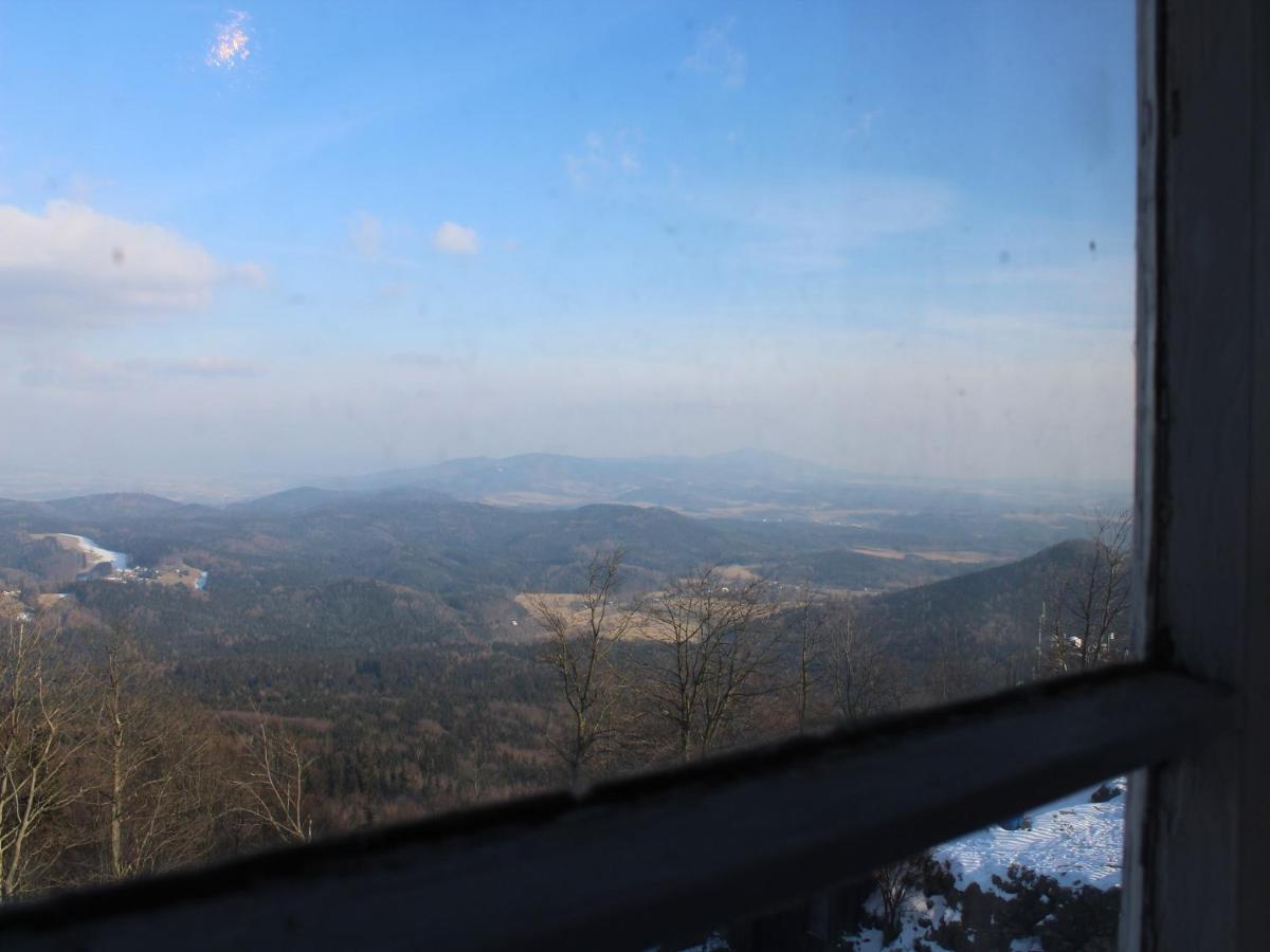 Отель Hochwaldbaude Hain  Экстерьер фото
